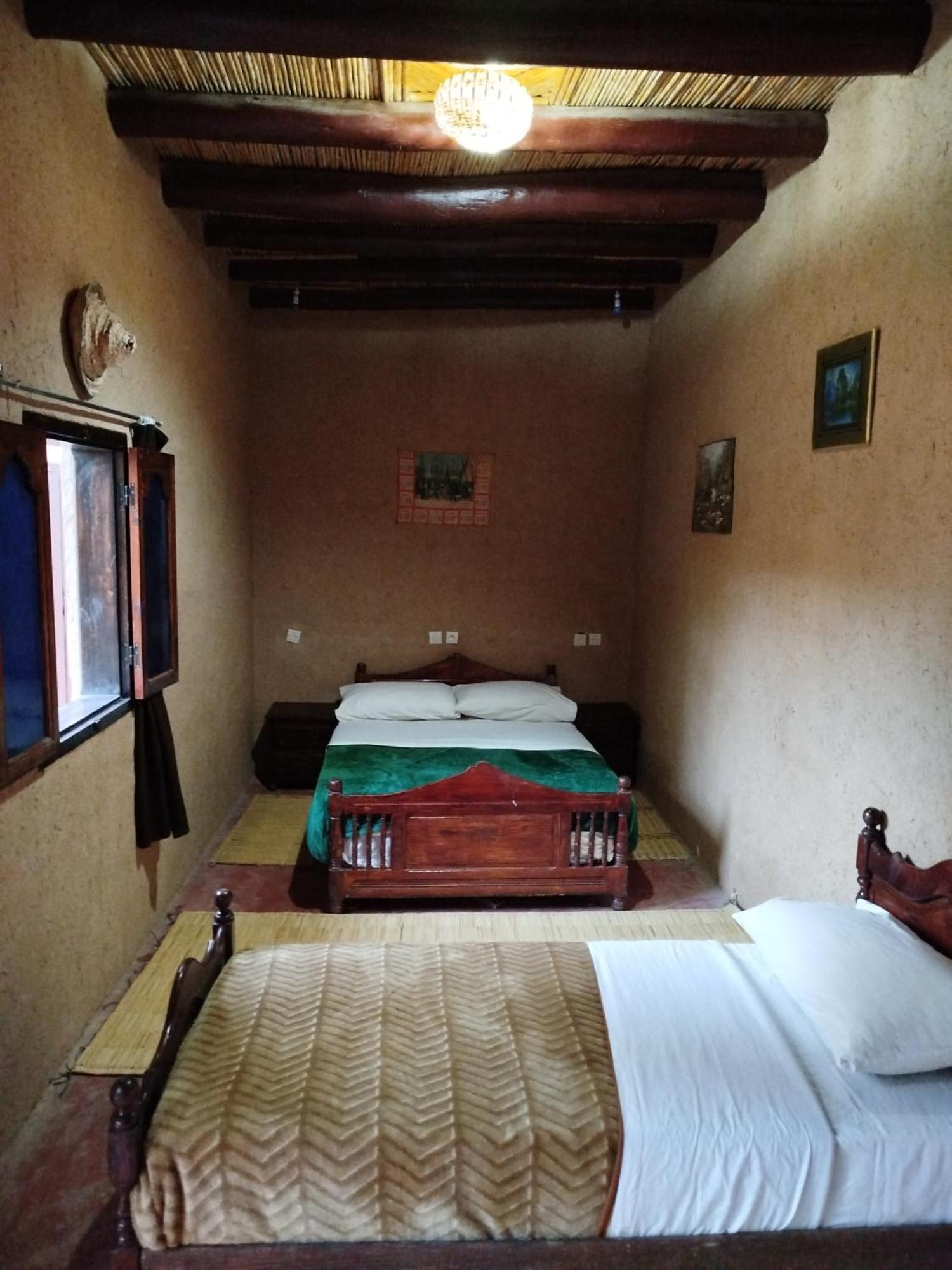Maison l'étoile du désert Aït Boukha Esterno foto