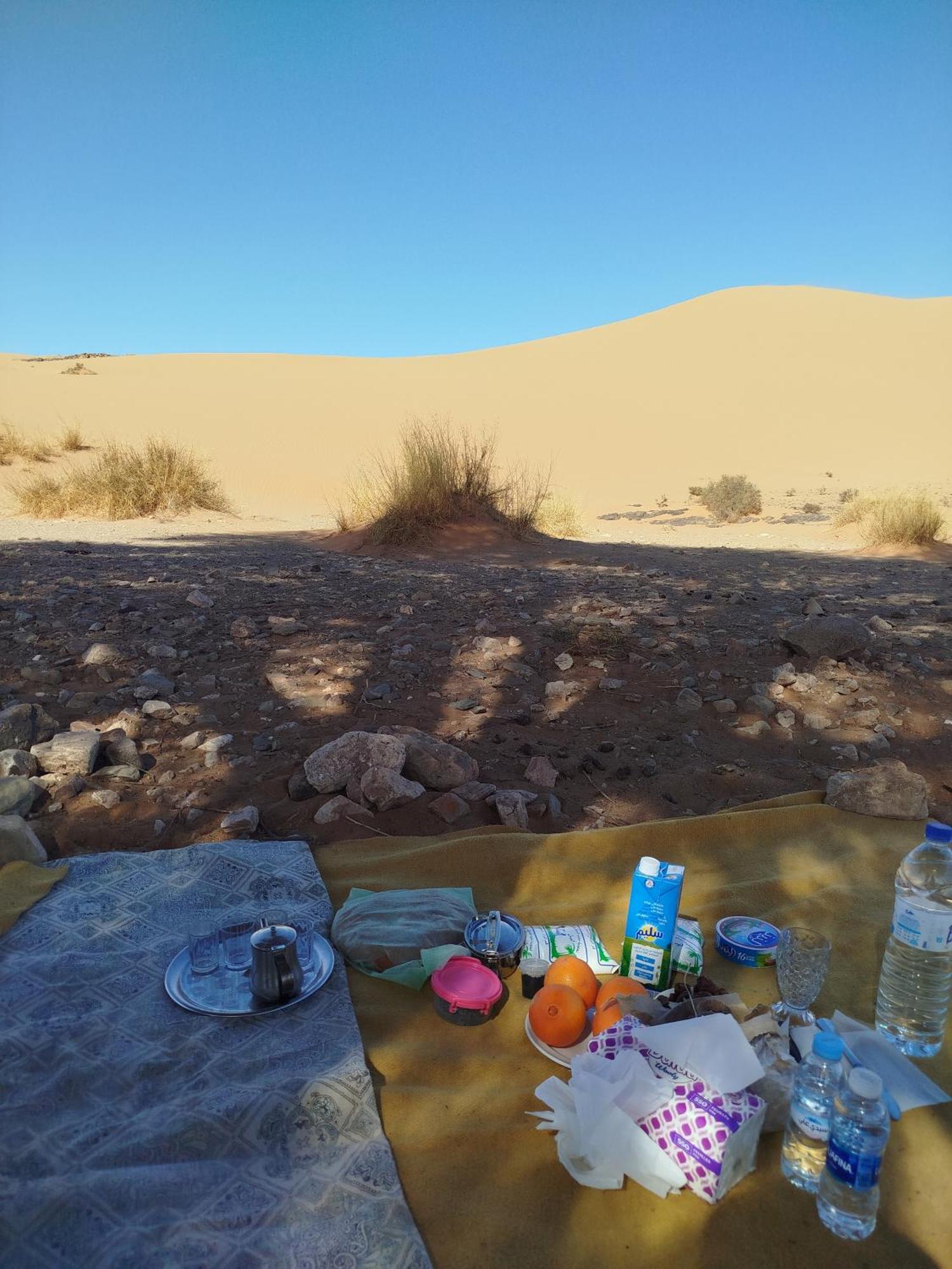 Maison l'étoile du désert Aït Boukha Esterno foto